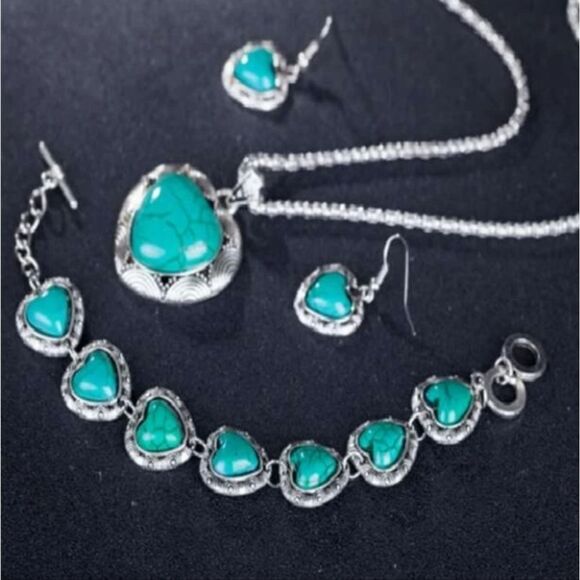 Silver Turquoise Stone Heart Jewelry Set - Picture 1 of 5